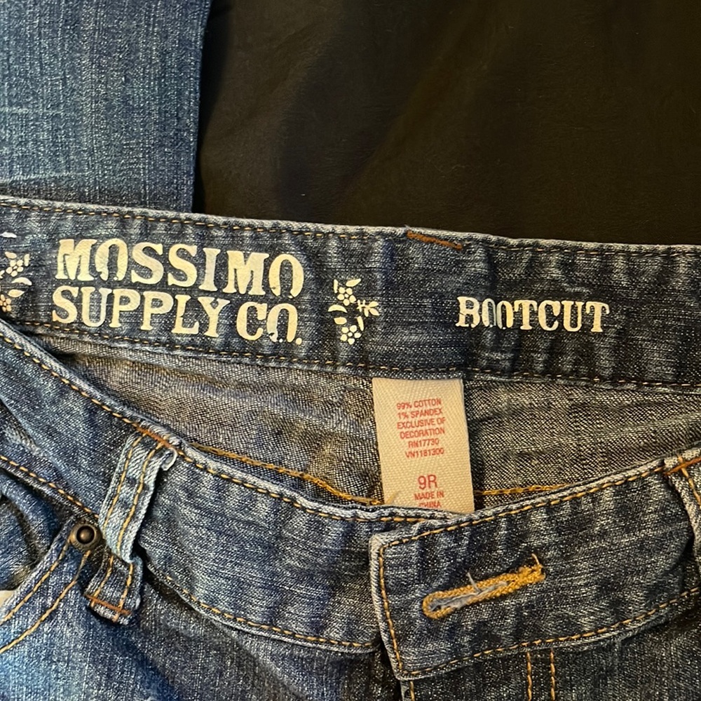 Mossimo Supply Co. Boot Cut jeans 9R